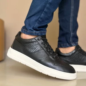 TENIS PARA HOMBRE EN CUERO NEGRO REF: ZURICH