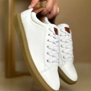 TENIS EN PARA HOMBRE EN CUERO BLANCO SUELA GOMA/ REF: ALESSANDRIA